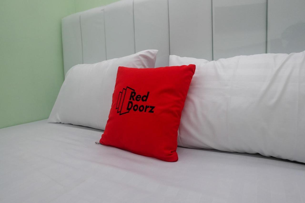 Reddoorz Near Tugu Kartasura Hotel Sukoharjo Екстериор снимка
