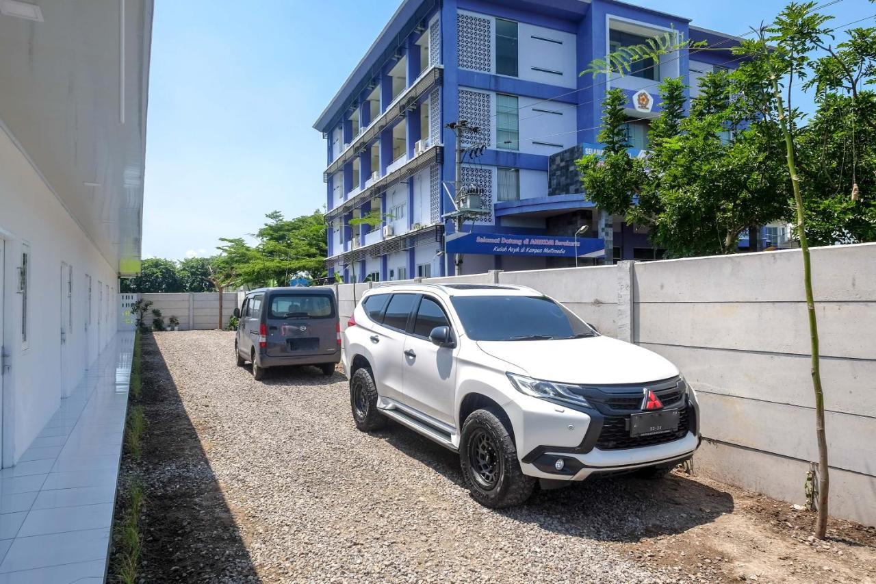 Reddoorz Near Tugu Kartasura Hotel Sukoharjo Екстериор снимка